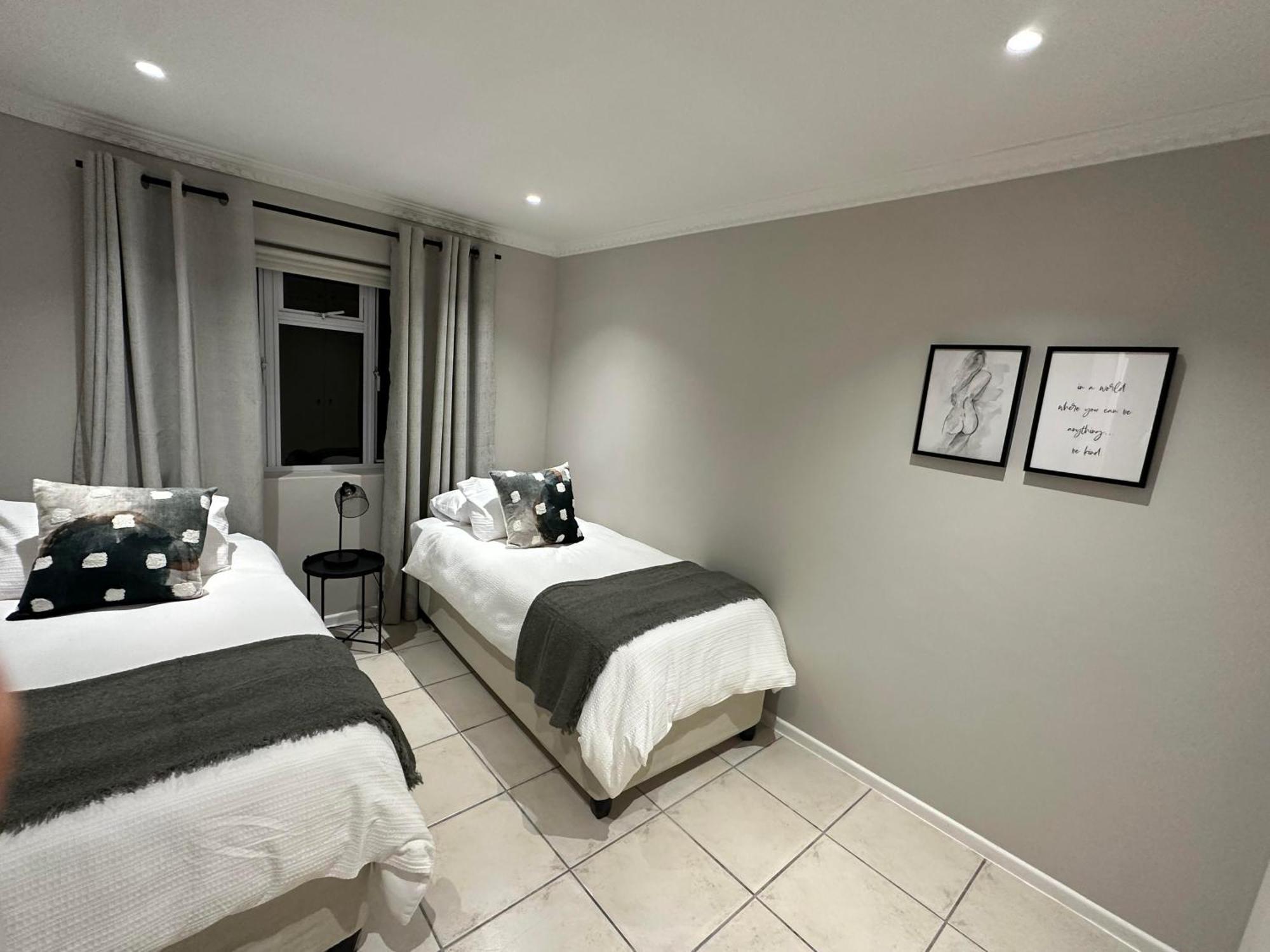 Apartment Prime Spot - Somerset West Cape Town